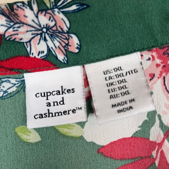 Cupcakes and Cashmere Floral Button Down Pajama Shirt Size 1XL - Picture 2 of 7